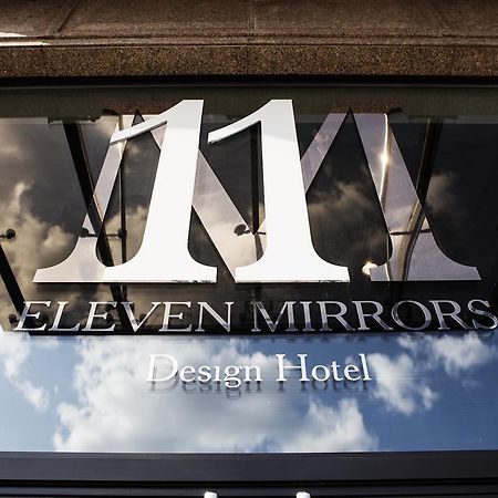 11 Mirrors Design Hotel 키예프 외부 사진
