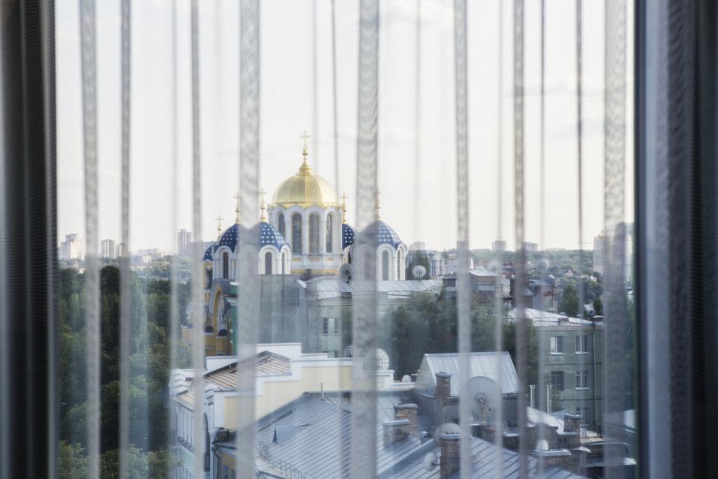 11 Mirrors Design Hotel 키예프 외부 사진