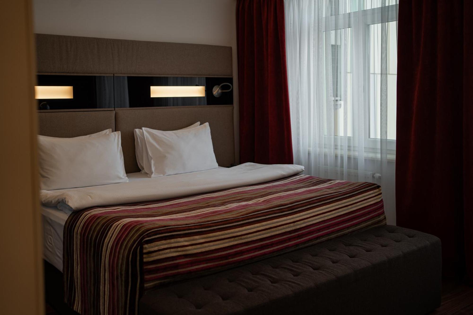 11 Mirrors Design Hotel 키예프 외부 사진