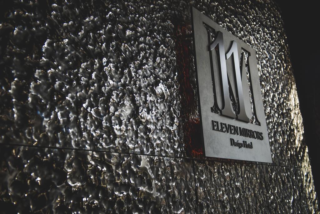 11 Mirrors Design Hotel 키예프 외부 사진