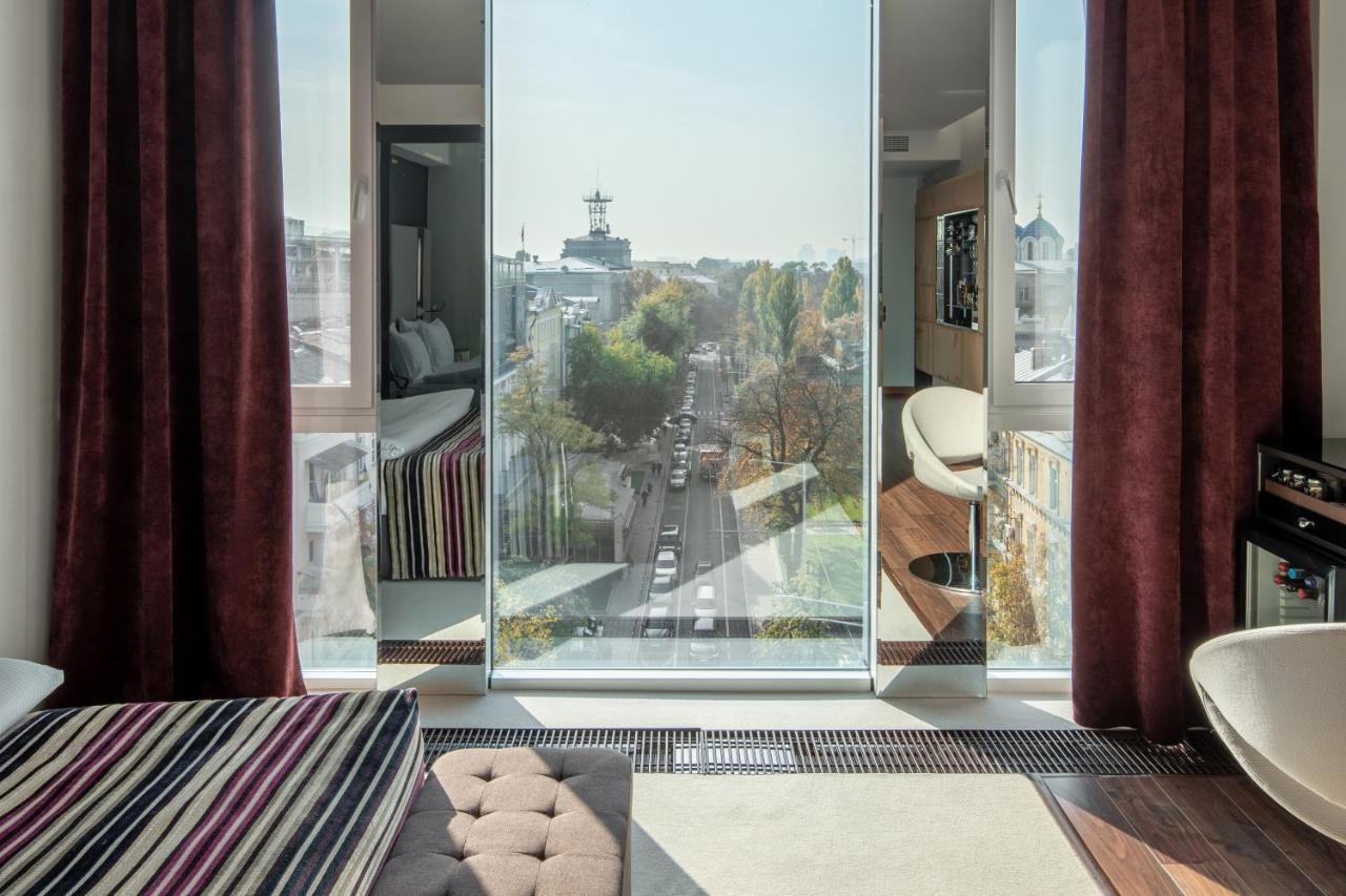 11 Mirrors Design Hotel 키예프 외부 사진