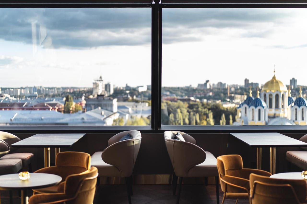 11 Mirrors Design Hotel 키예프 외부 사진
